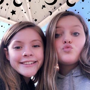 Meet your Posher, Ciara